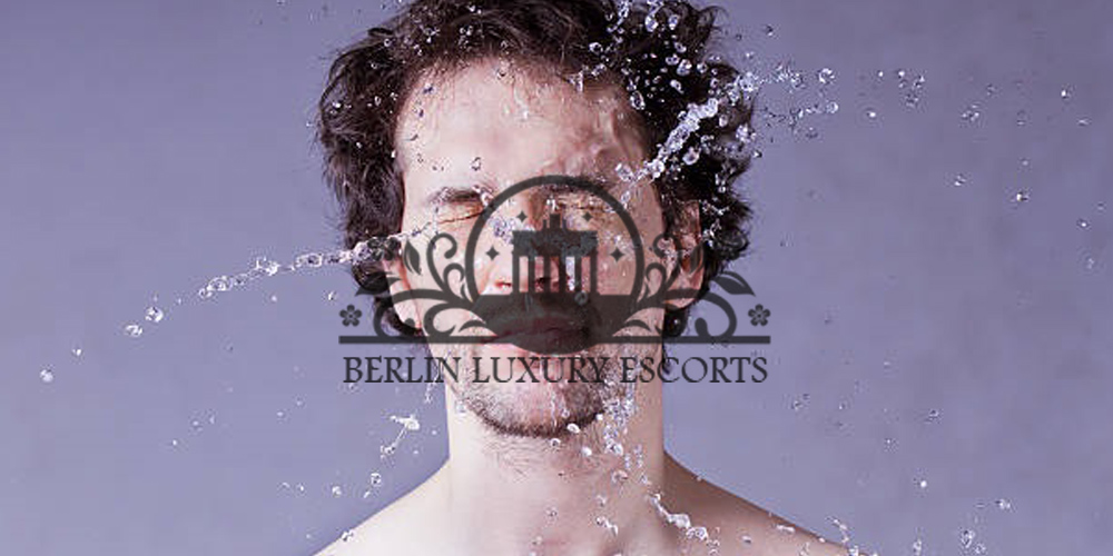 Watersports Giving Escorts in Berlin
