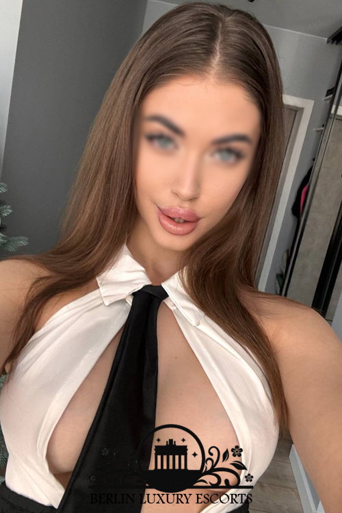 Deep Throat Call Girl in Berlin