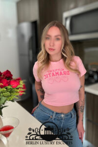 Open Minded Sex Girl In Berlin
