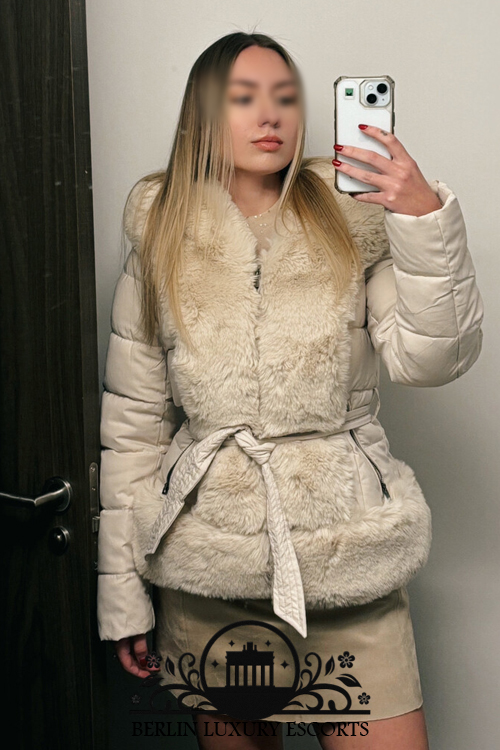 Open Minded Sex Girl In Berlin