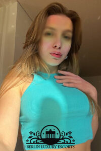 Extra Shots Escort Girl In Berlin